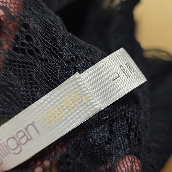 Gilligan & O'Malley Black and Pink Lace Panties with Sheer Floral Design L - Picture 3 of 3